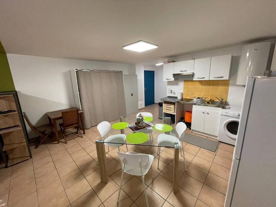 Immense Studio 51 Jusqu'A 4 Personnes Avec Vue Mer 생드니 외부 사진