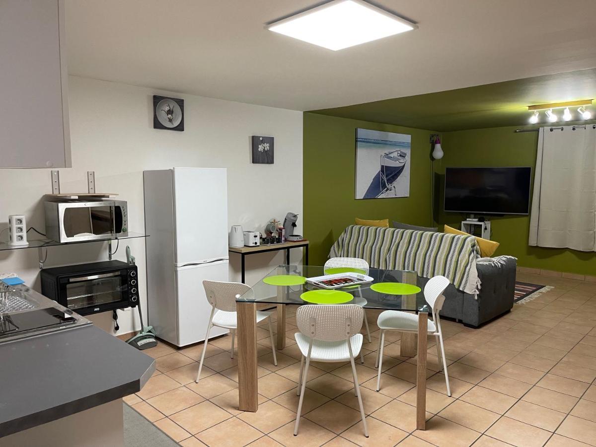 Immense Studio 51 Jusqu'A 4 Personnes Avec Vue Mer 생드니 외부 사진